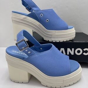 Converse WMNS A13810F
CHUCK 70 DE LUXE HEEL MULE OX OPEN SKY/EGRET Platform Heel